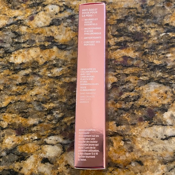 It Cosmetics je ne sais quoi hydrating lip serum - Picture 2 of 7